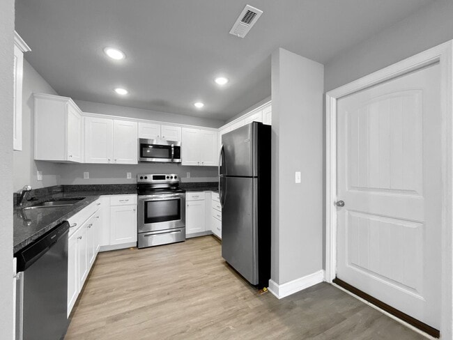 Photo - Charming 3BR/2BA Renovated Duplex | Ranch-Style Living in Colonial Gardens