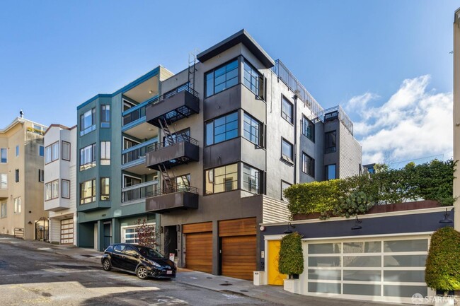 Building Photo - 1831 Grant Ave