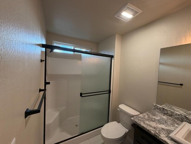 Photo - 7863 28th St