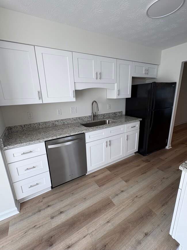 Photo - 1029 Windy Oaks Ct SE