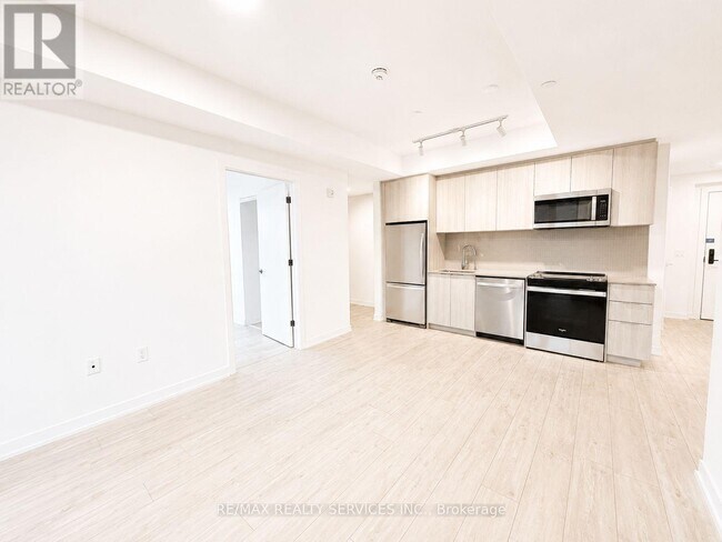 Photo - 740 Whitlock Ave Unité 301