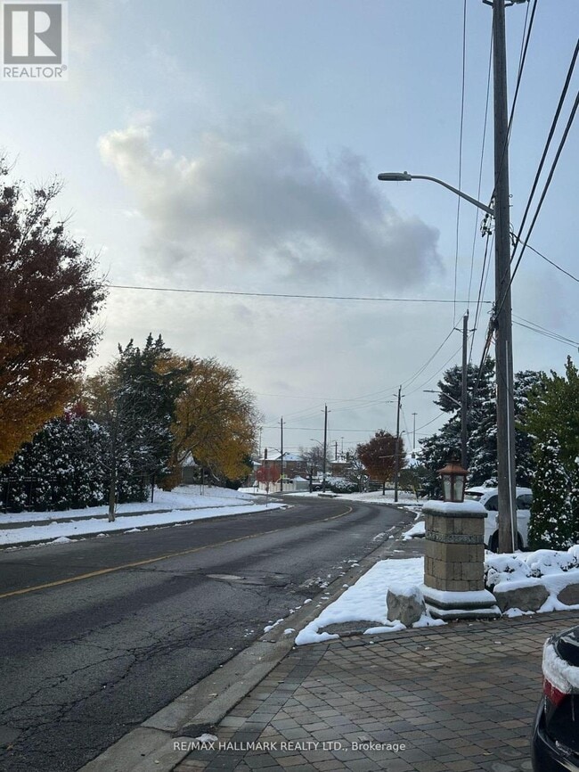 Photo - 190 Falstaff Ave