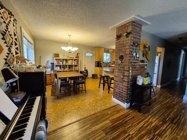 Photo - 3279 Zapata Pl