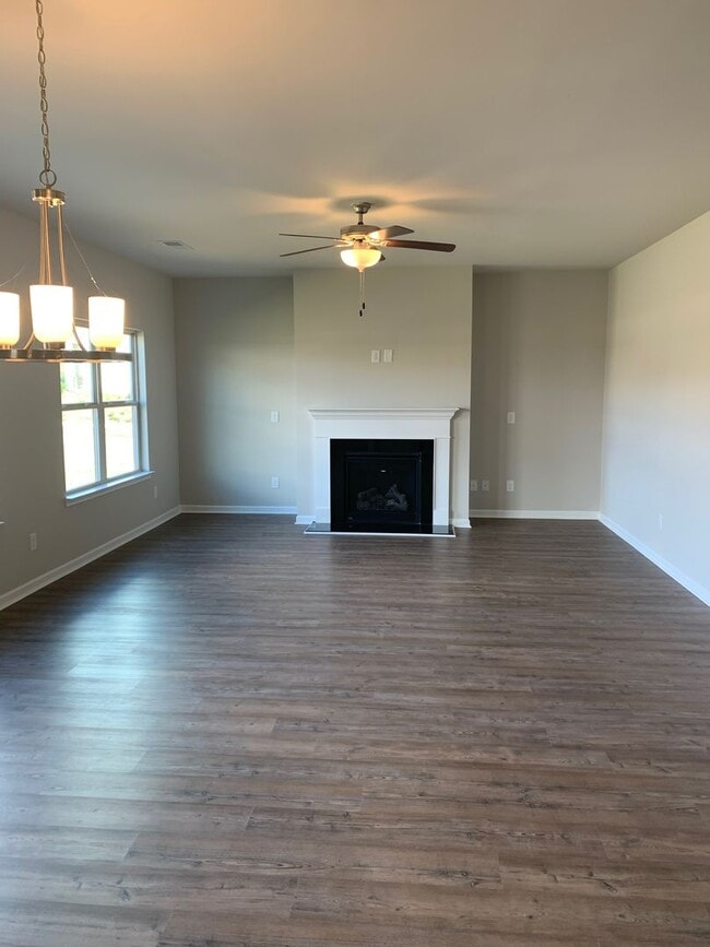 2374 Ticonic Rd