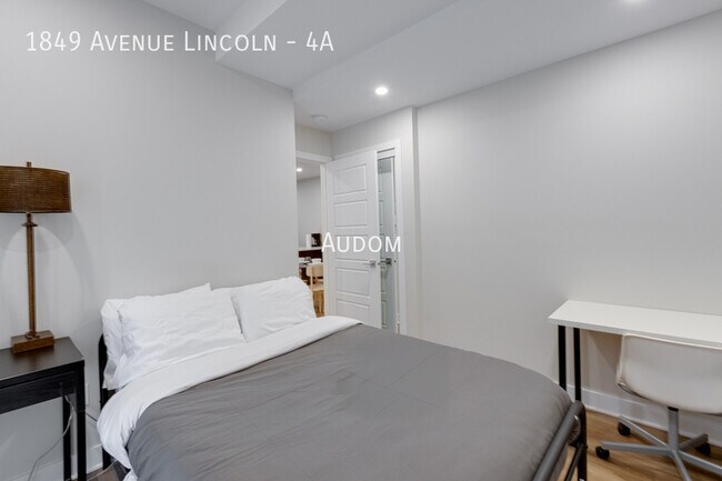 Photo - 1849 Av. Lincoln Unit 4A