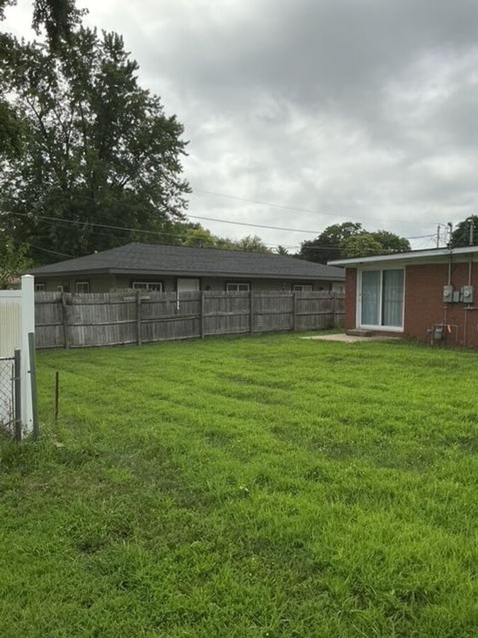 Photo - 105 E Glendale St Unit 2