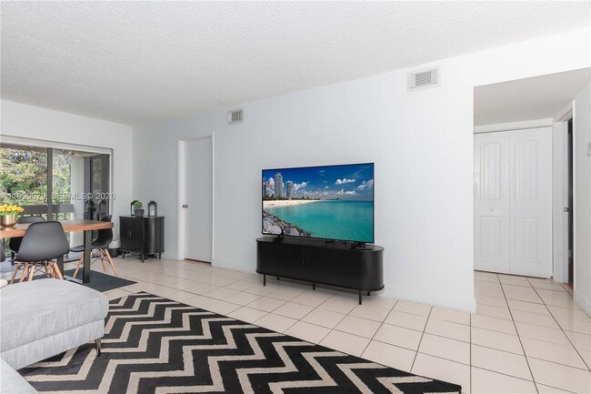 Photo - 8885 Fontainebleau Blvd Unit 205