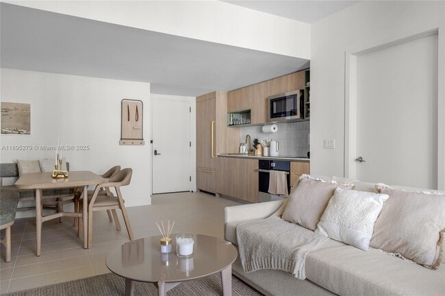 Photo - 159 NE 6th St Unit 3209