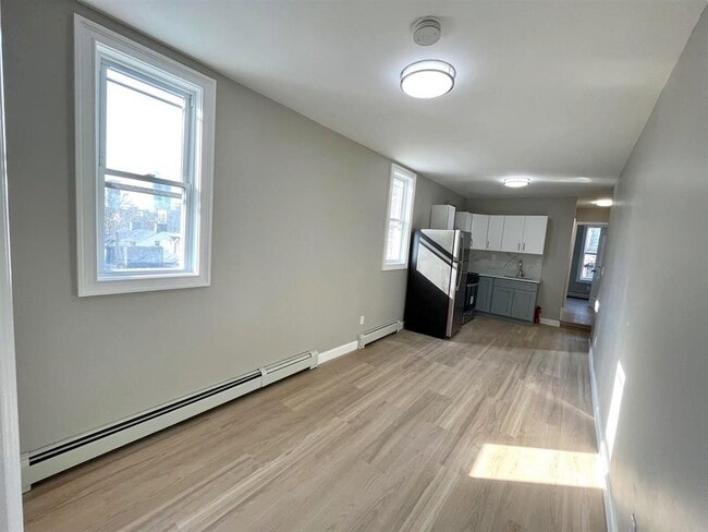 Photo - 208 7th St Unit 4L