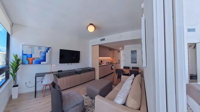Photo - 225 N Miami Ave Unit 225