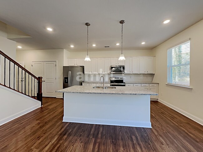 3212 Brierhill Rd