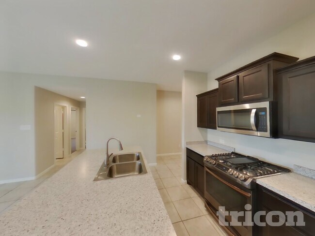 Photo - 10502 Ft Cibolo Trl