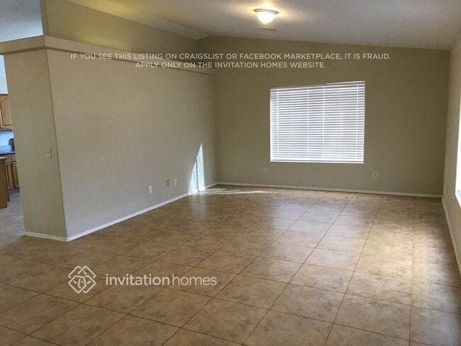 Photo - 2110 W Roundup St