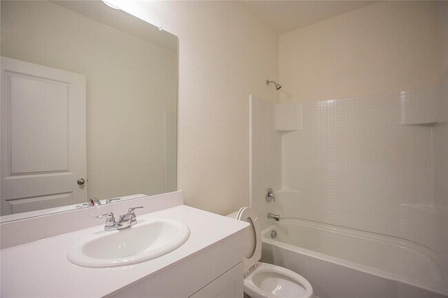 Photo - 1628 Escondido Dr