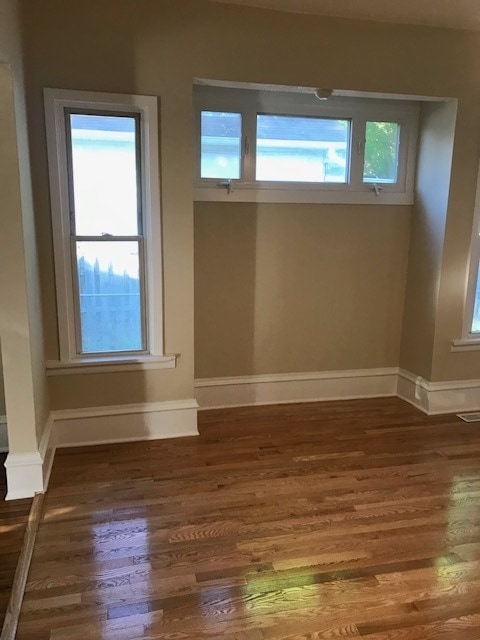 Photo - Nice 4 bedroom + Den Home in Minneapolis!