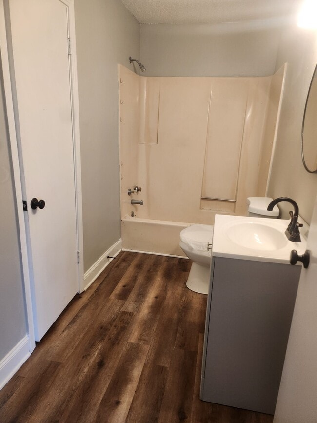 Photo - 1130 S Washington Ave