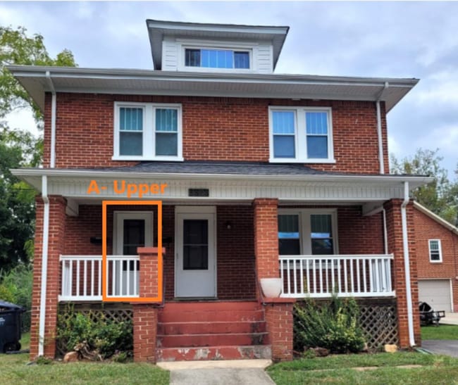 Photo - 2818 Burton Ave NW