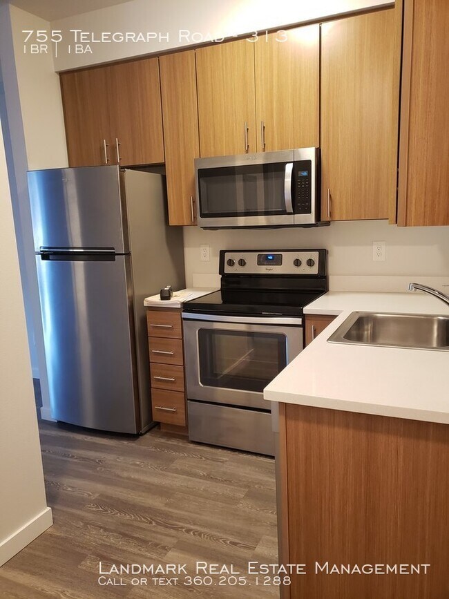 Francis Park, Premiere Bellingham Living