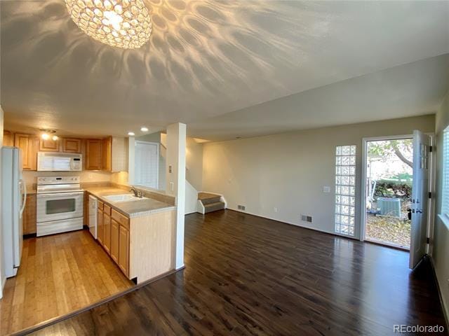 Photo - 9255 E Lehigh Ave
