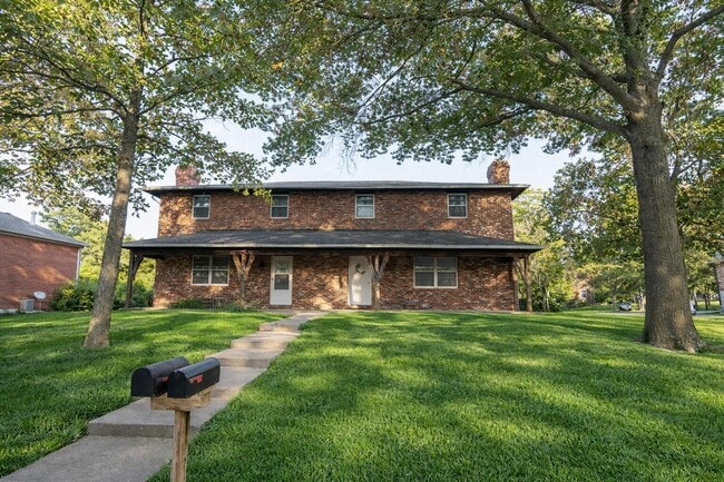 Building Photo - 3312 Belle Meade Dr