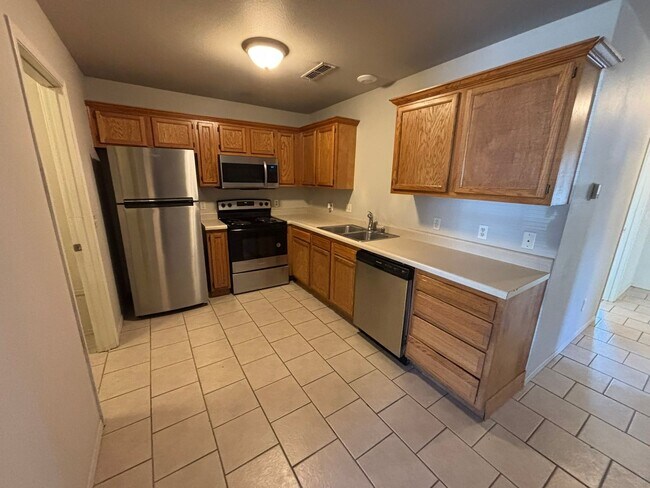 Photo - 1673-1675 E. Evalyn Circle Unit EVALYN 1673-1