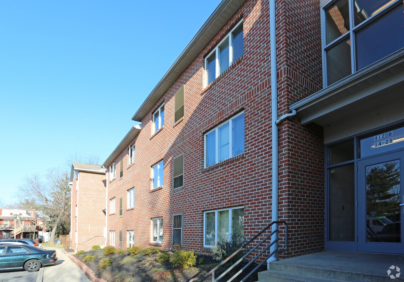 Photo - Westerleigh Apartments
