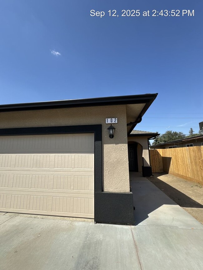 Building Photo - 4268 Unit 102 Rental
