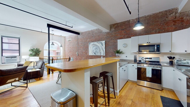 Photo - 19 Stanhope St Unit 1D