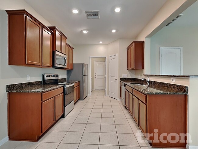 Photo - 536 Red Dusk Paint Dr