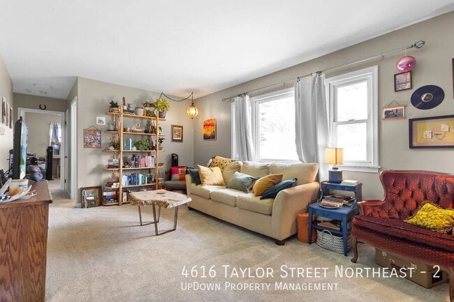 4616 Taylor St NE Unidad 2