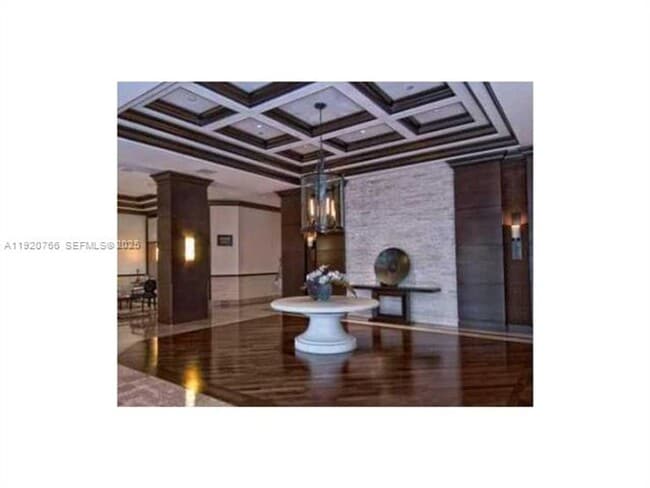 Photo - 3600 Yacht Club Dr Unit 3600 Yacht Club Dr 1204