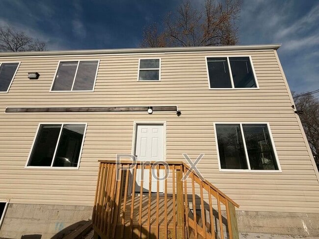 Photo - 117-121 S Byers Apartments Unidad 117 S Byers 202