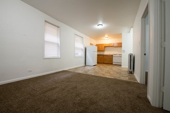 Photo - 5504-12 S Wabash Ave