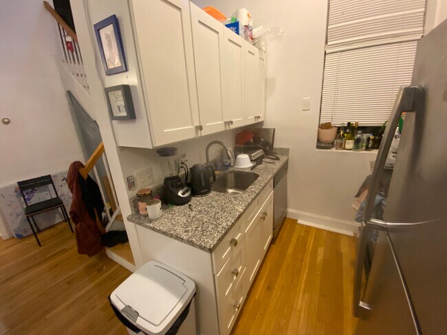 Photo - 168 Northampton St