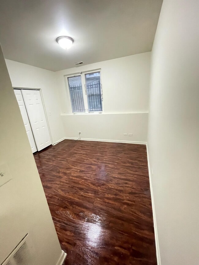 Photo - 3518 W Lexington St Unit 2