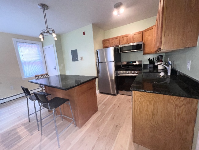 Photo - 81-83 America St Unidad 83A-1F