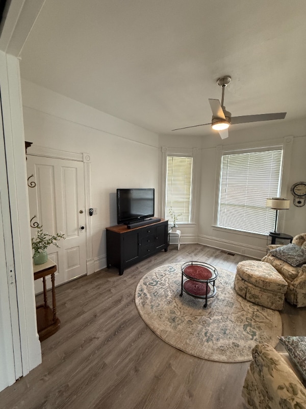 Photo - 172 Orange St