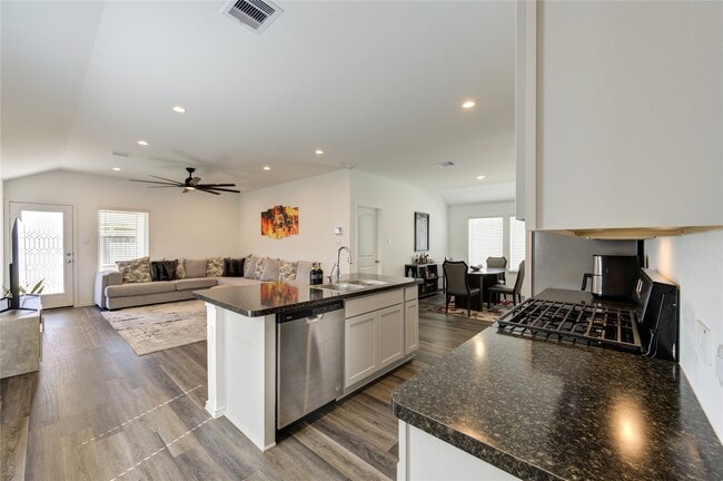 Photo - 5303 Creekstone Rise Ln