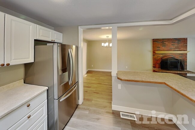 24929 132nd Pl SE