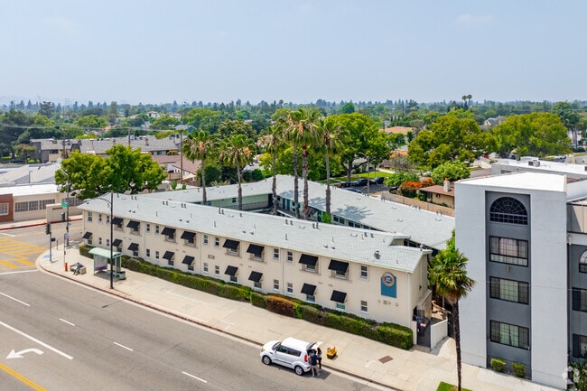Alt Building
