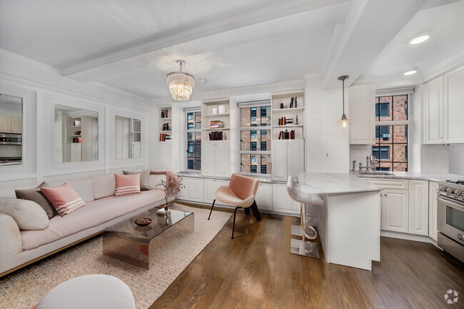 Building Photo - 465 W 23rd St Rental