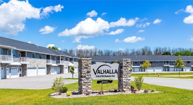 Building Photo - Valhalla