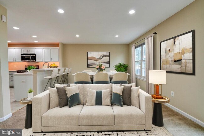 Photo - 115 Gleneagles Dr