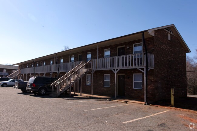 Photo - Eastway Apartments