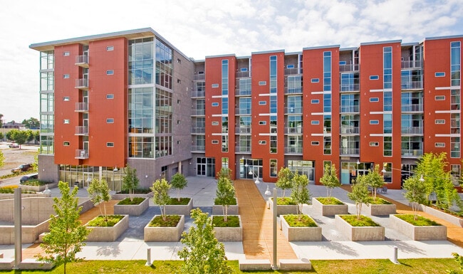 Photo - 2115 Yeaman Pl Unit 204