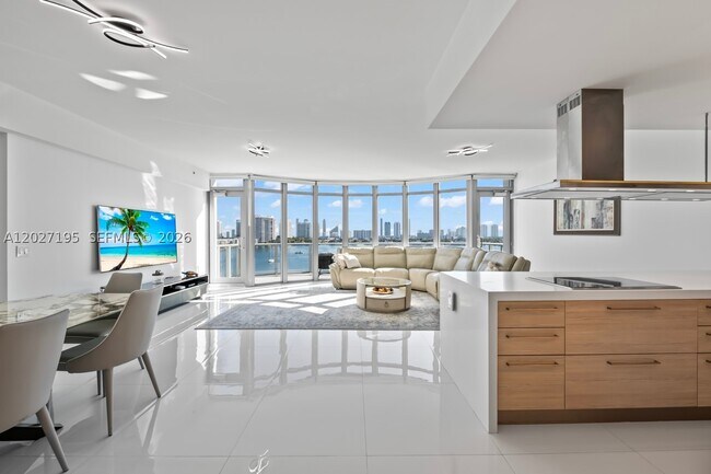 Photo - 17301 Biscayne Blvd Unit 811