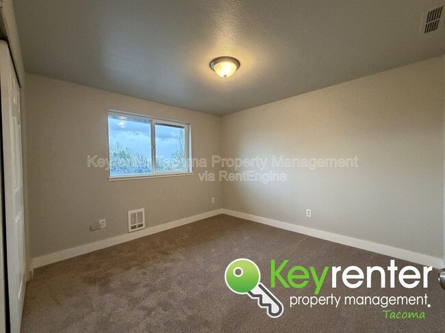 Photo - 2506 S Ash St