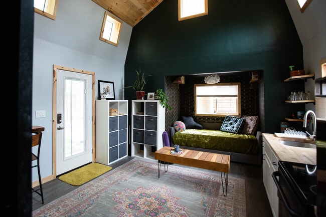 Photo - 2517 N Lander St Unit Guesthouse