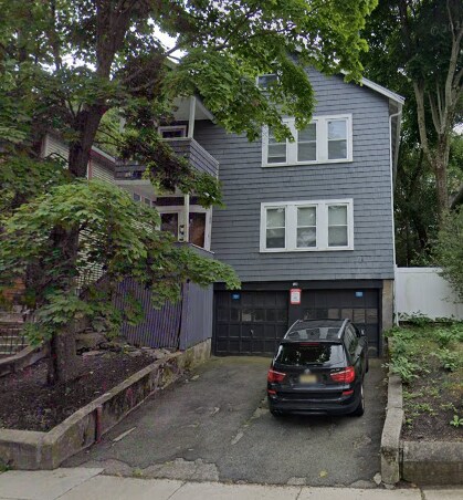 Photo - 120 Hillside St Apartments Unit 2