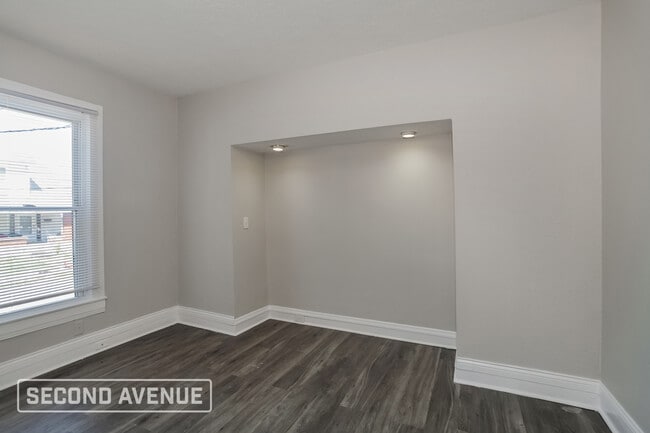 Photo - 103 Saunders Ct